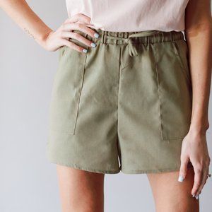 🆕 HANG TIGHT KHAKI LINEN SHORTS